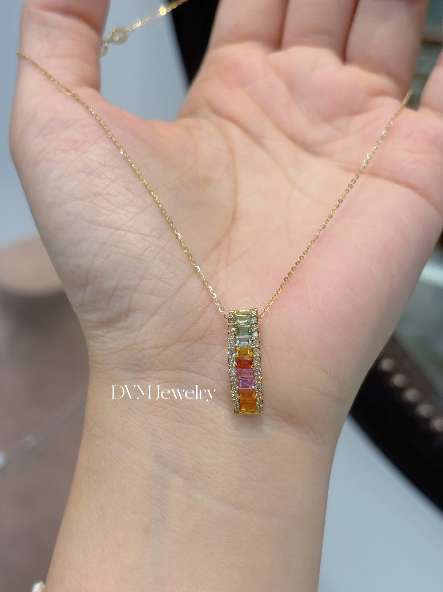 18K GOLD SAPPHIRE NECKLACE |Gnr0001