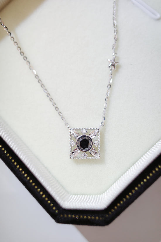 需訂製•Virgo•18K GOLD BLACK DIAMOND NECKLACE