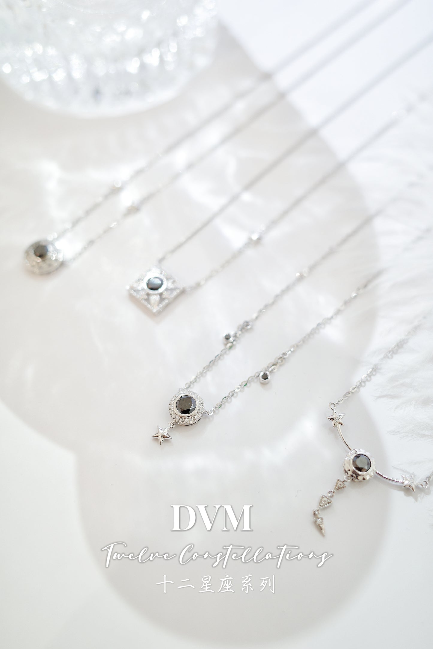 需訂製•Libra•18K GOLD BLACK DIAMOND NECKLACE