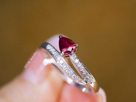 需訂製-18K GOLD RUBY RING