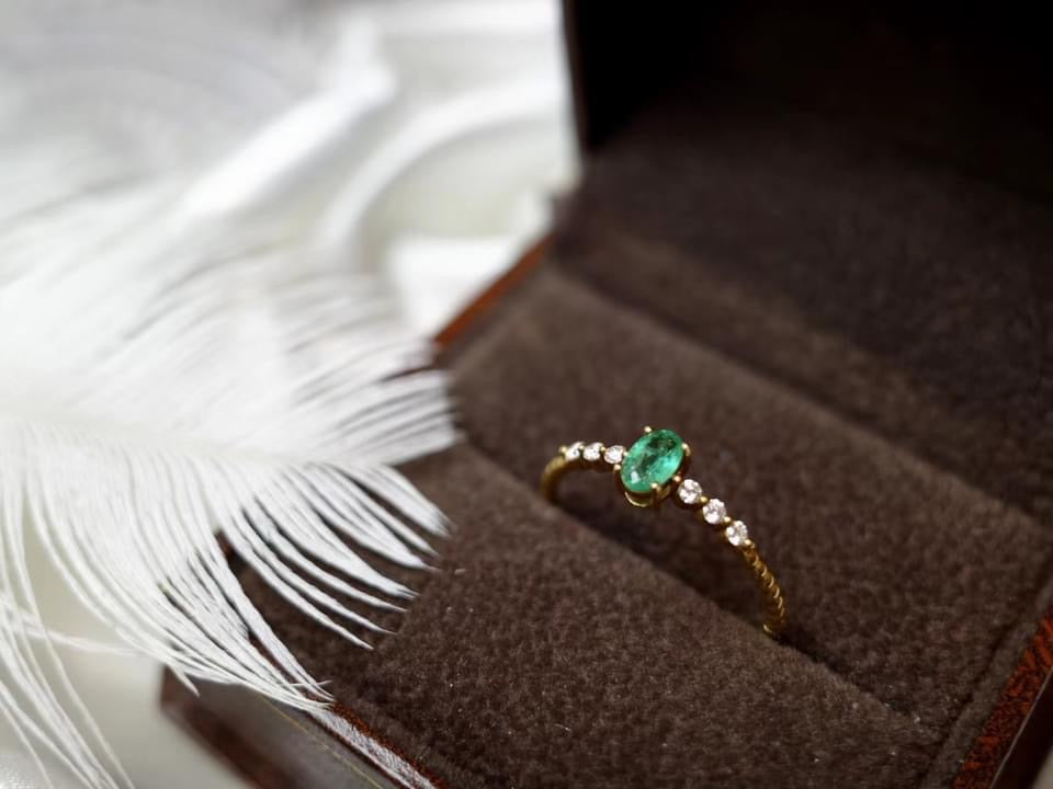 需訂製-18K GOLD EMERALD RING | Gre0005