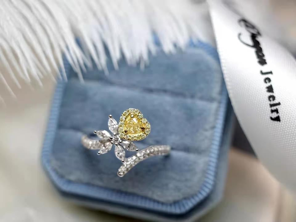18K GOLD YELLOW DIAMOND RING | Dry0005