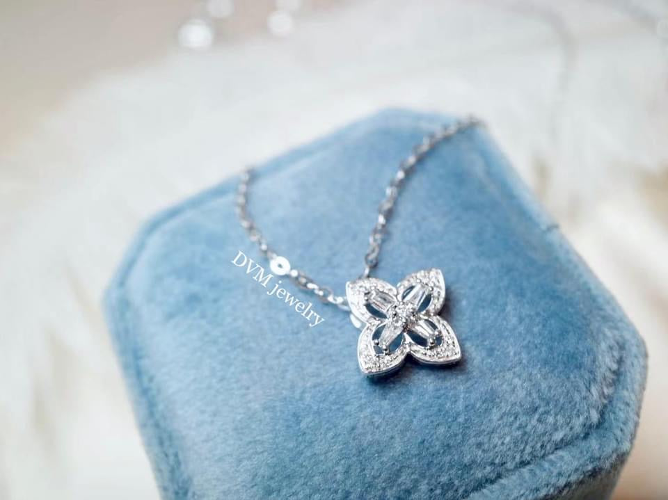 18K GOLD DIAMOND NECKLACE | Dnw0036