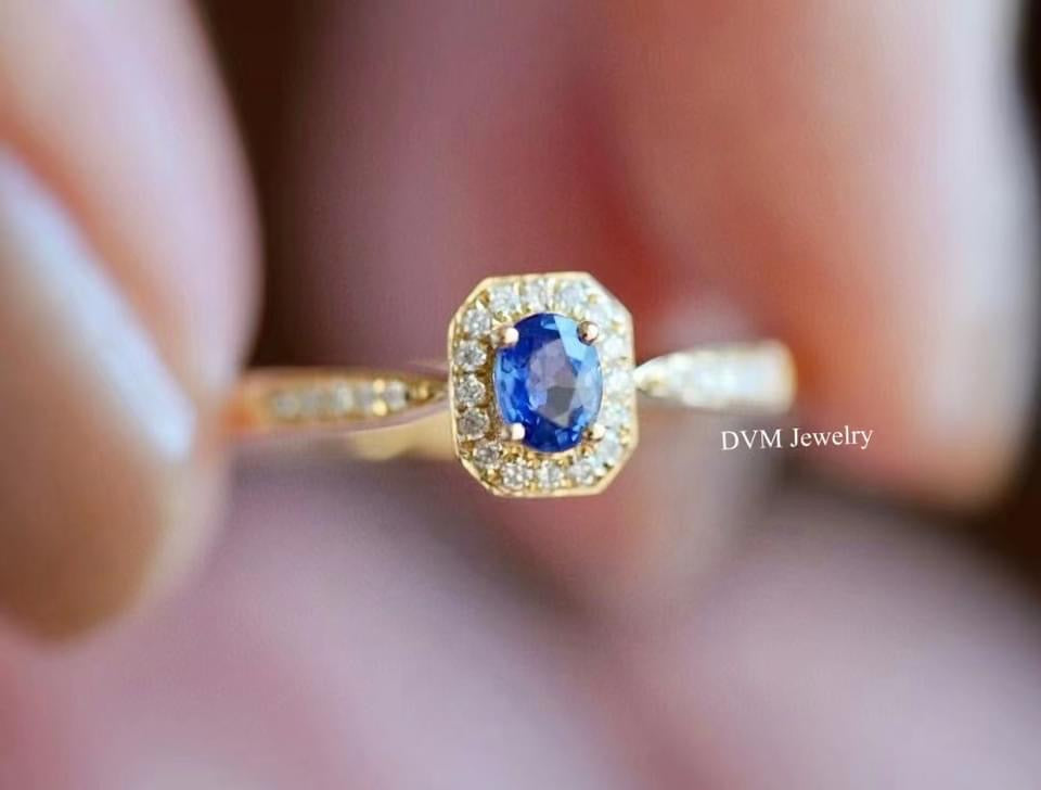 需訂製-18K GOLD SAPPHIRE DIAMOND RING