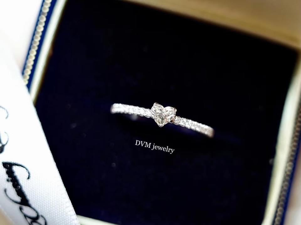 需訂製-18K GOLD HEART SHAPED DIAMOND RING | Drw0043