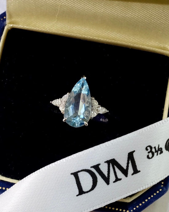 18K GOLD AQUAMARINE DIAMOND RING | Gra0009