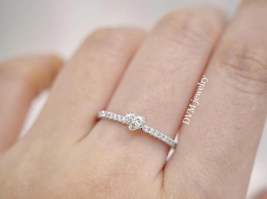 需訂製-18K GOLD HEART SHAPED DIAMOND RING | Drw0043