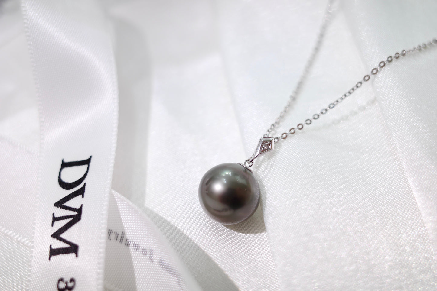 18K GOLD TAHITIAN PEARL NECKLACE | Pn0008