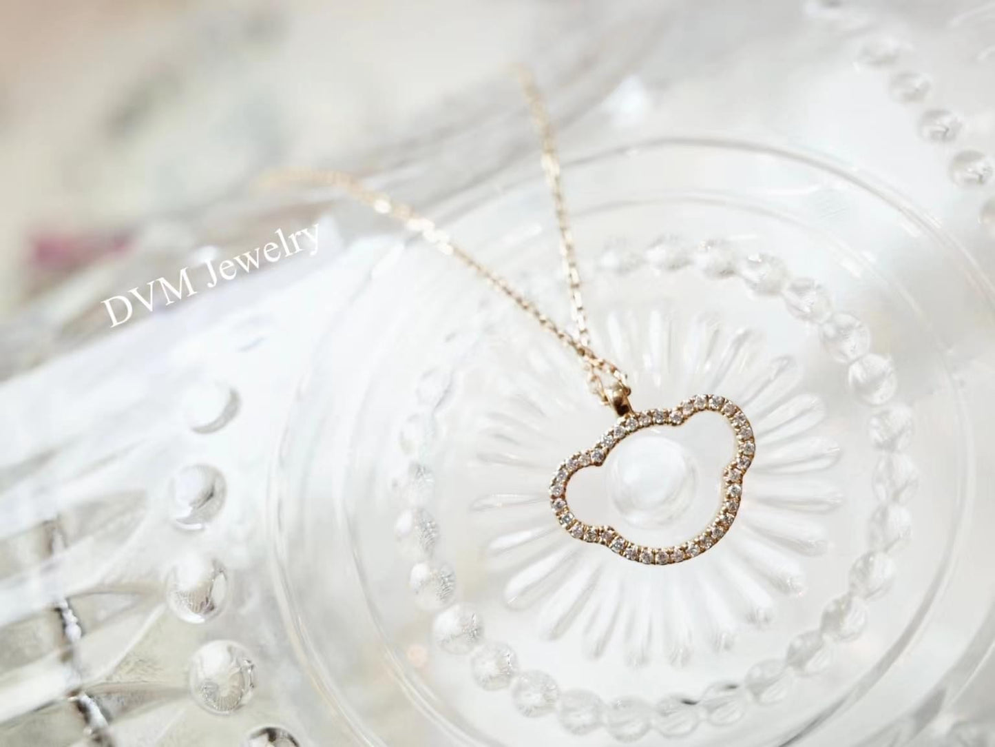 18K GOLD DIAMOND NECKLACE | Dnw0022
