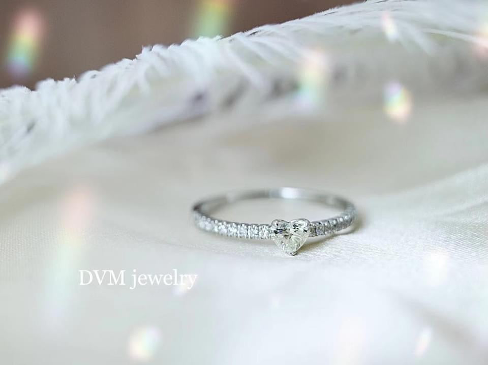 需訂製-18K GOLD HEART SHAPED DIAMOND RING | Drw0043
